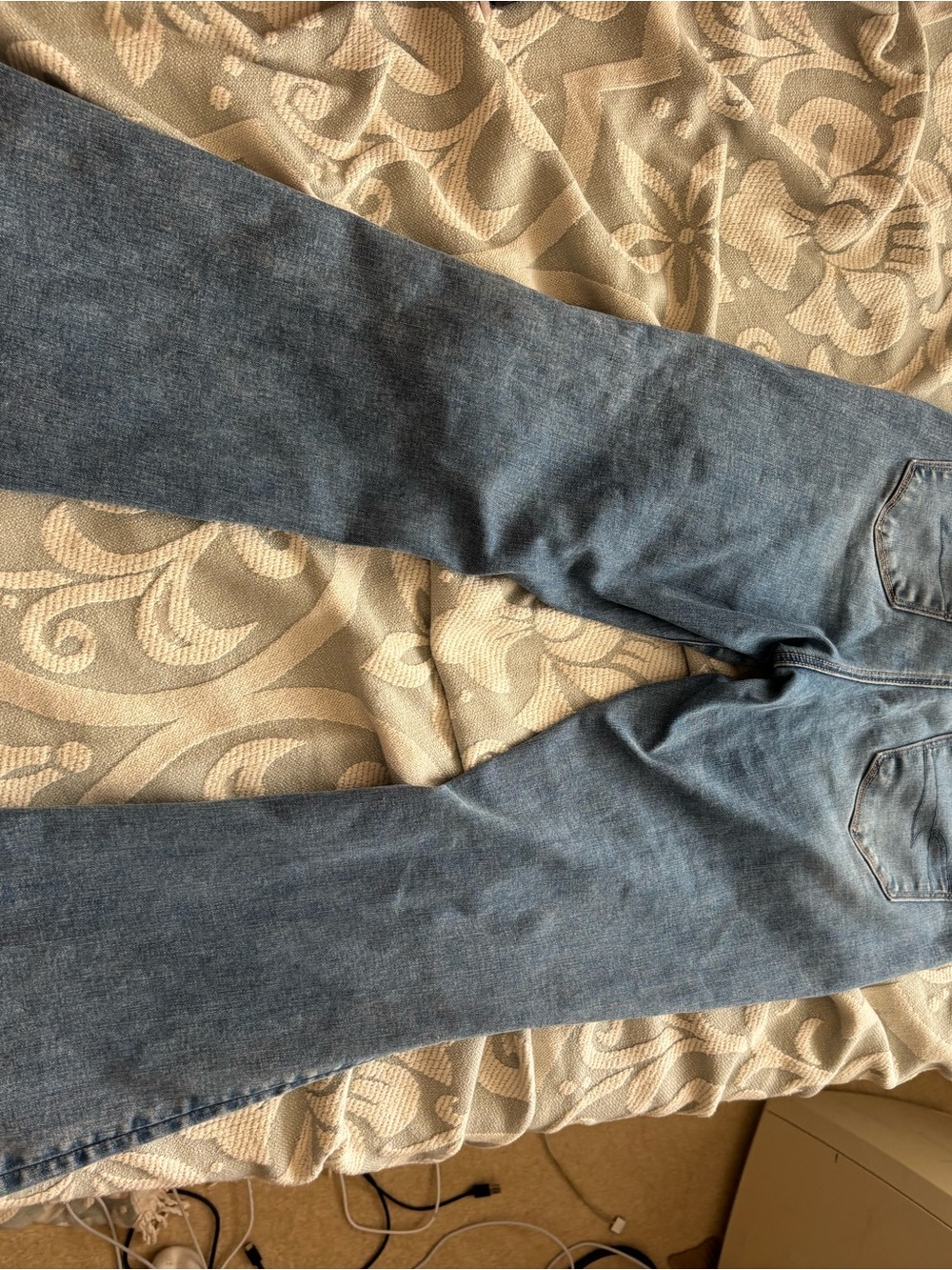 American Eagle Flared Curvy Super High Rise Jeans - Petite Length - Picture 2 of 9